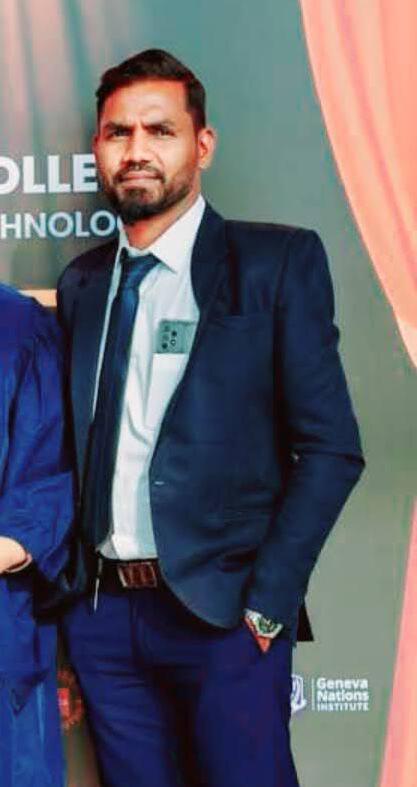 GM, founder of SW Ceylon Tours