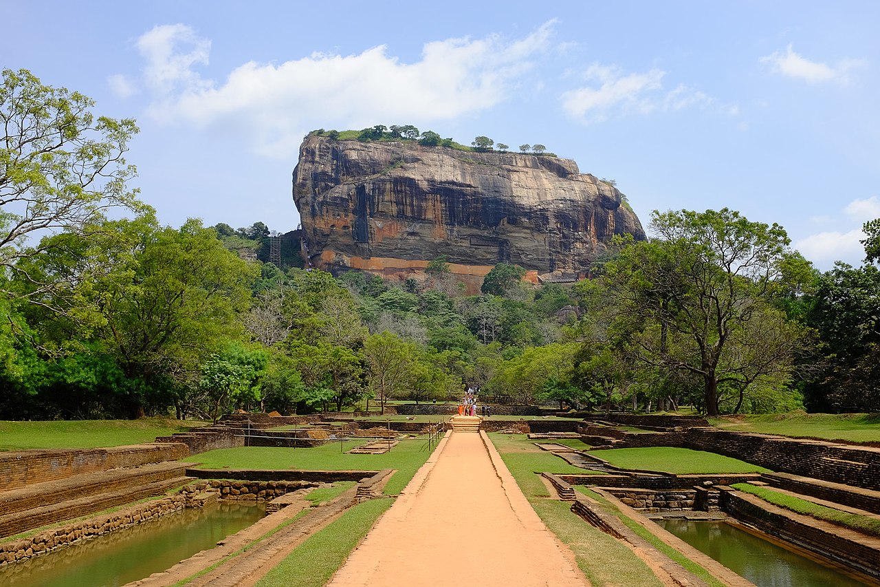 Ancient Heritage in Sri Lanka — Sigiriya, Polonnaruwa, Anuradhapura